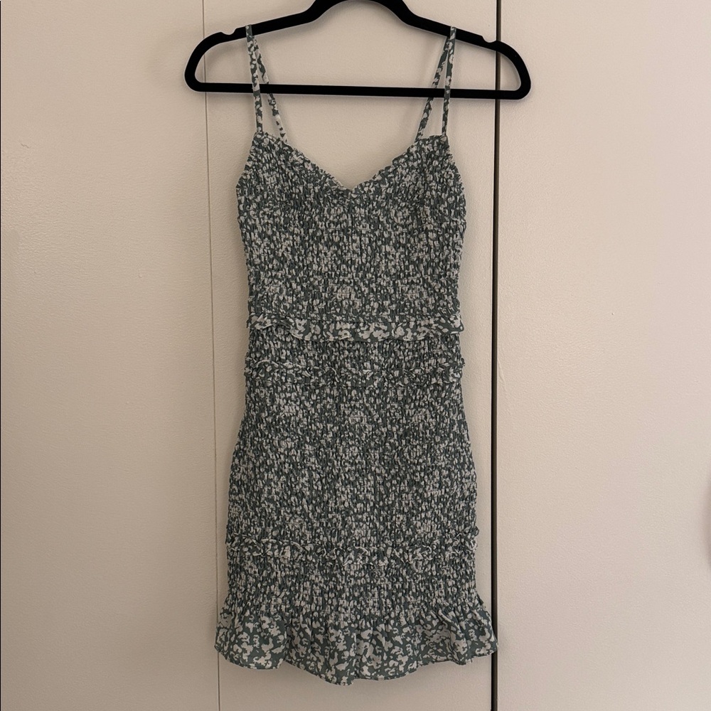 NWOT Abercrombie & Fitch Smocked Mini Dress - Picture 2 of 9